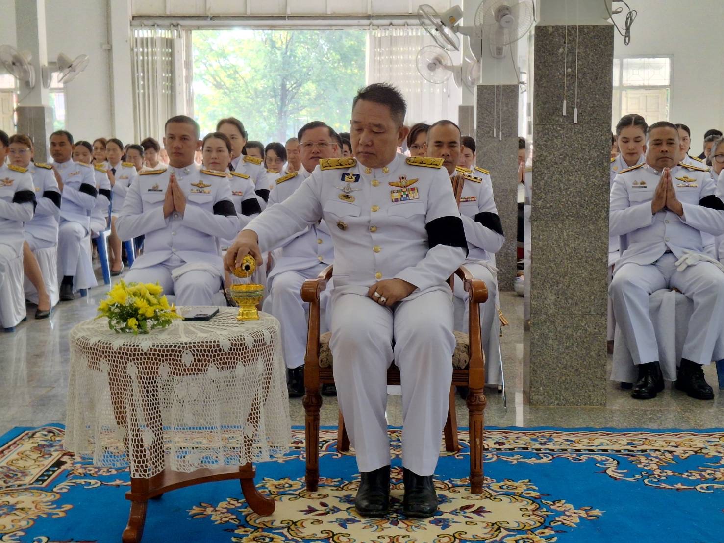 พช.พังโคน จ.สกลนคร : ร่วมพิธีเจริญพระพุทธมนต์ ทำบุญตักบาตร เนื่องในวันคล้ายวันพระราชสมภพ รัชกาลที่ ๙ วันชาติ และวันพ่อแห่งชาติ ๕ ธันวาคม ๒๕๖๘