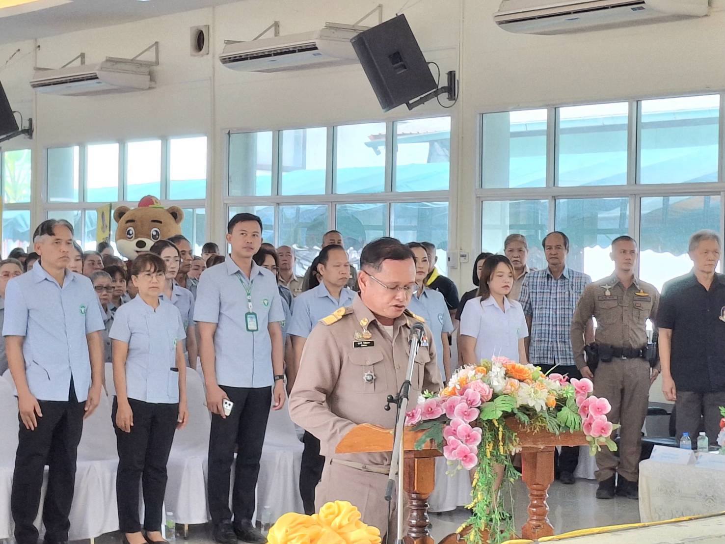 พช.พังโคน ร่วมเปิดโครงการคัดกรองมะเร็งเต้านม และมะเร็งเต้านม โดยเครื่องเอ็กซเรย์เต้านมเคลื่อนที่ (Mammogram) ในสตรีกลุ่มเสี่ยงและด้อยโอกาสเฉลิมพระเกียรติพระบาทสมเด็จพระเจ้าอยู่หัว เนื่องในโอกาสพระราชพิธีมงคล ฌลิมพระชนมพรรษา 6 รอบ 28 กรกฎาคม 2567 